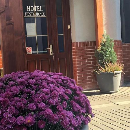 Hotel Na Kafkove Ostrava Kültér fotó