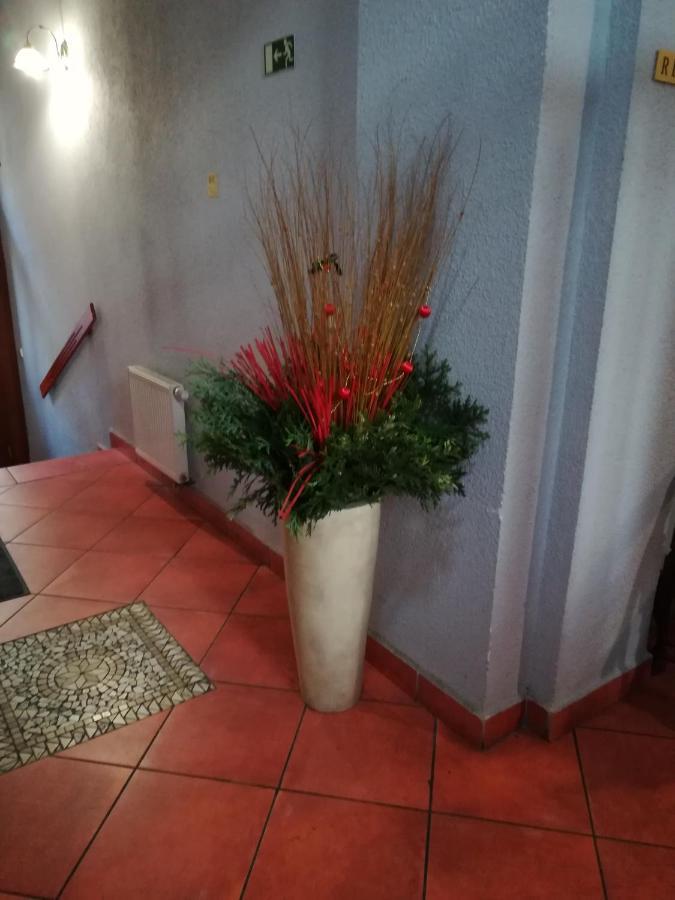 Hotel Na Kafkove Ostrava Kültér fotó